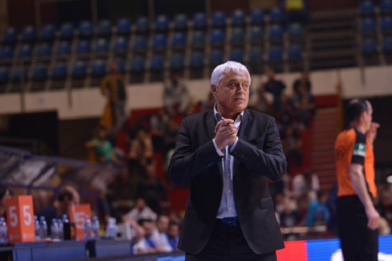 Мути Николићу позлило, примљен у чачанску болницу